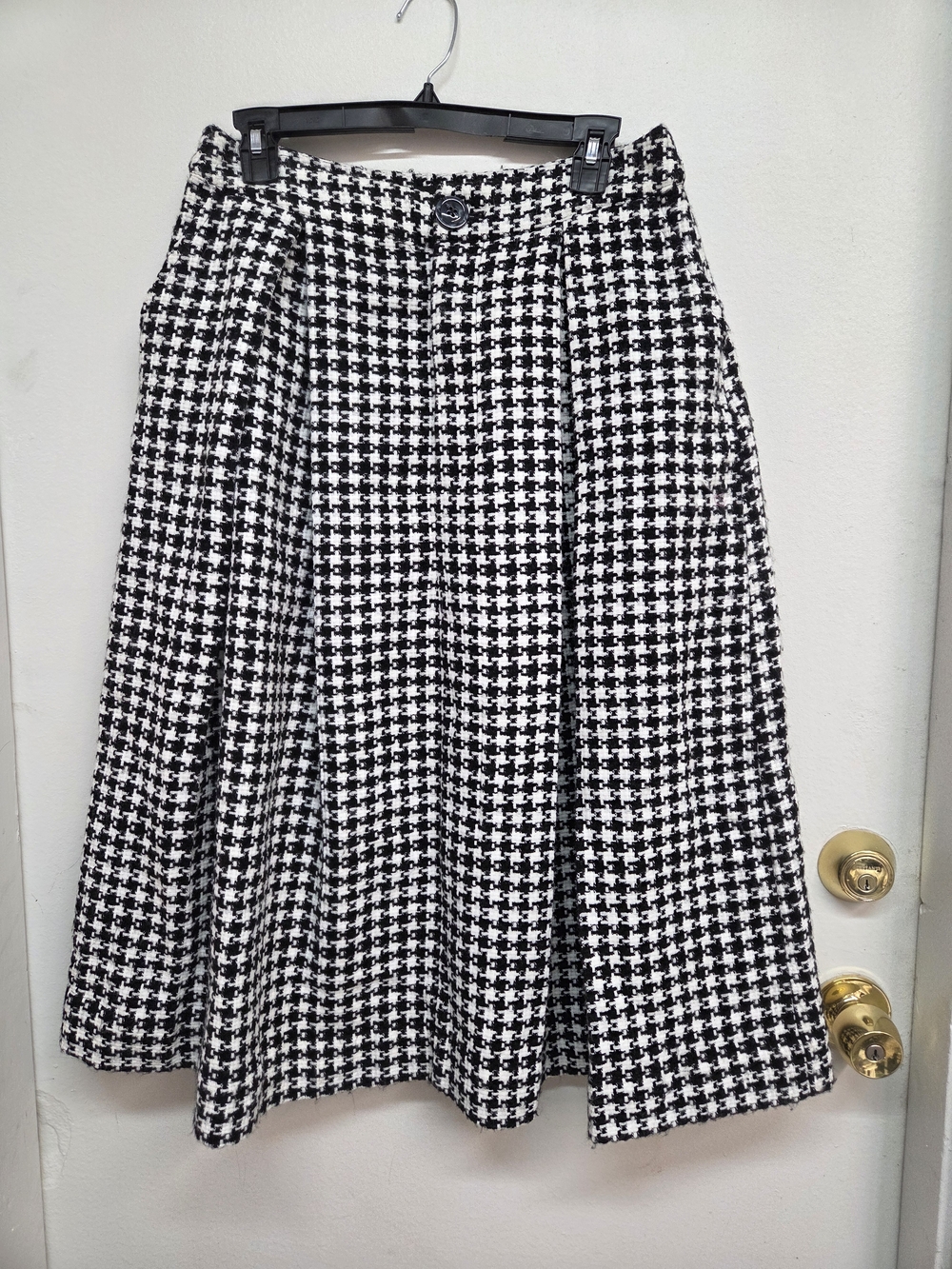 Black & White Houndstooth A-Line Skirt